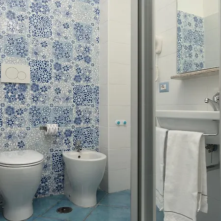 Aquarius Bed and breakfast 3*